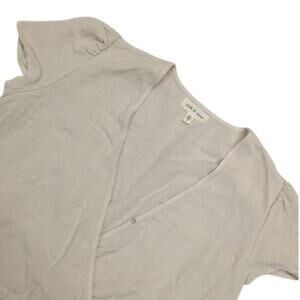 Cloth & Stone Shirt Womens Small Cream linen blend v neck blouse with waist tie